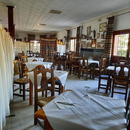 Hostal Gran Capitan Bargas Экстерьер фото
