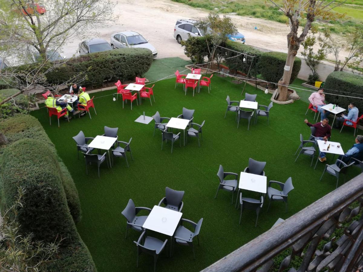 Hostal Gran Capitan Bargas Экстерьер фото