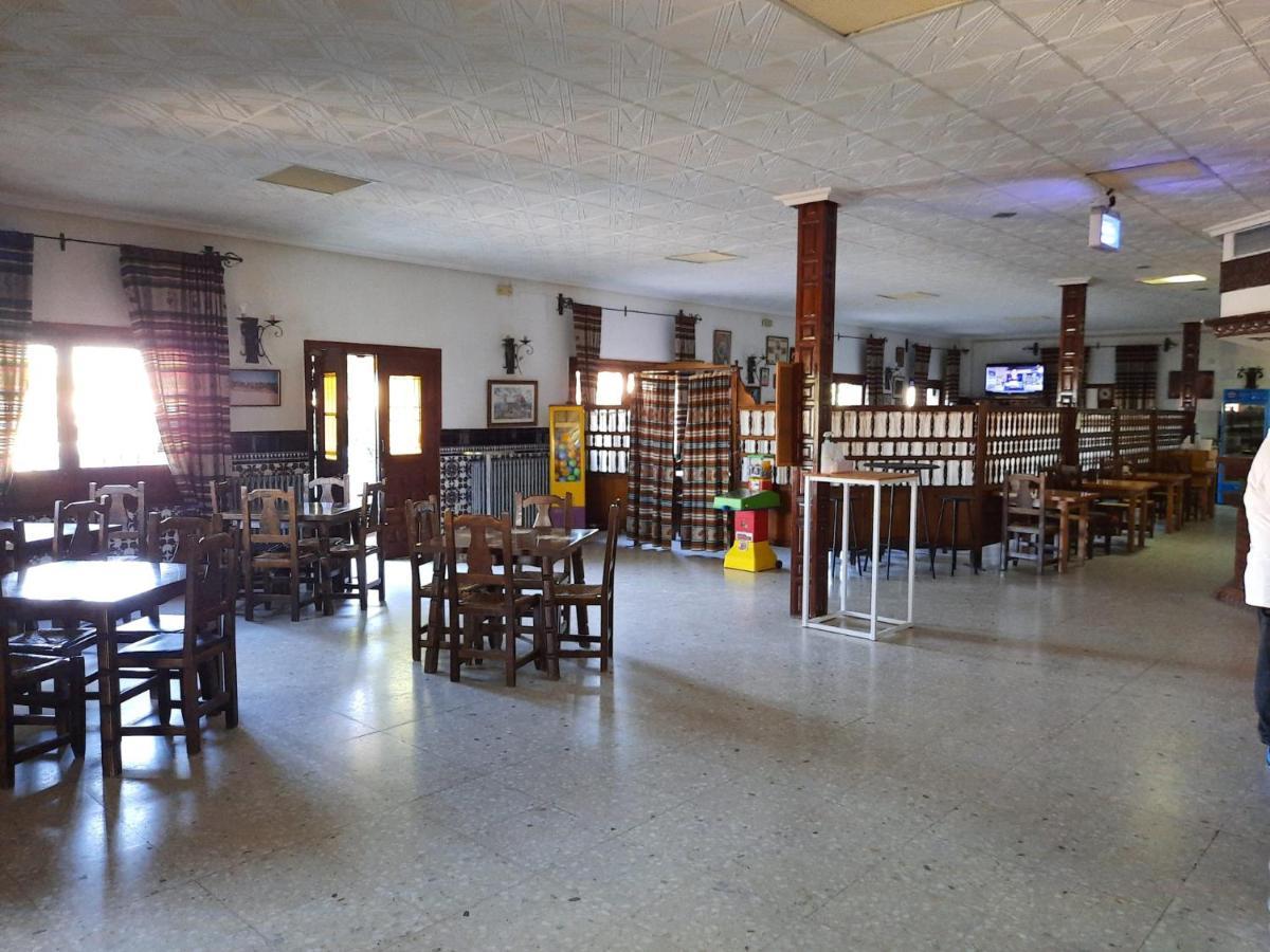 Hostal Gran Capitan Bargas Экстерьер фото