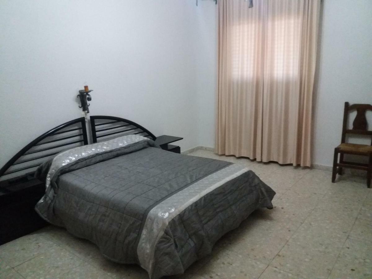 Hostal Gran Capitan Bargas Экстерьер фото